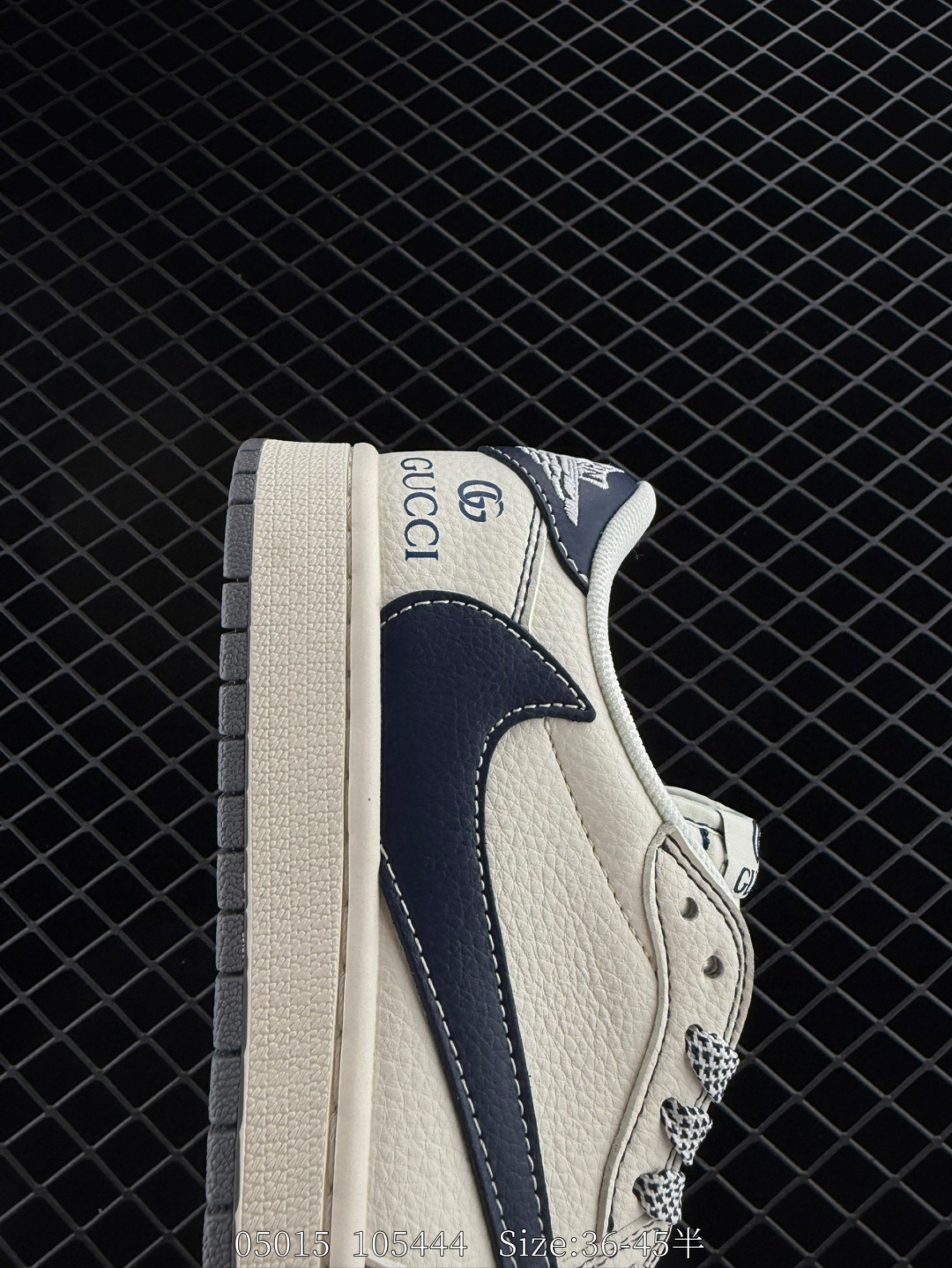 Travis Scott x Air Jordan 1 ” Reverse Mocha “